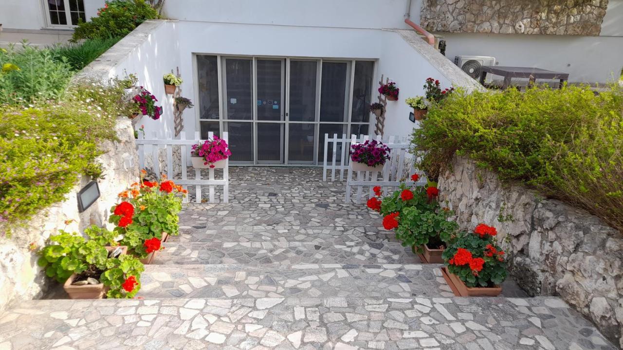 Bed and Breakfast La Macchia Melendugno Exterior foto