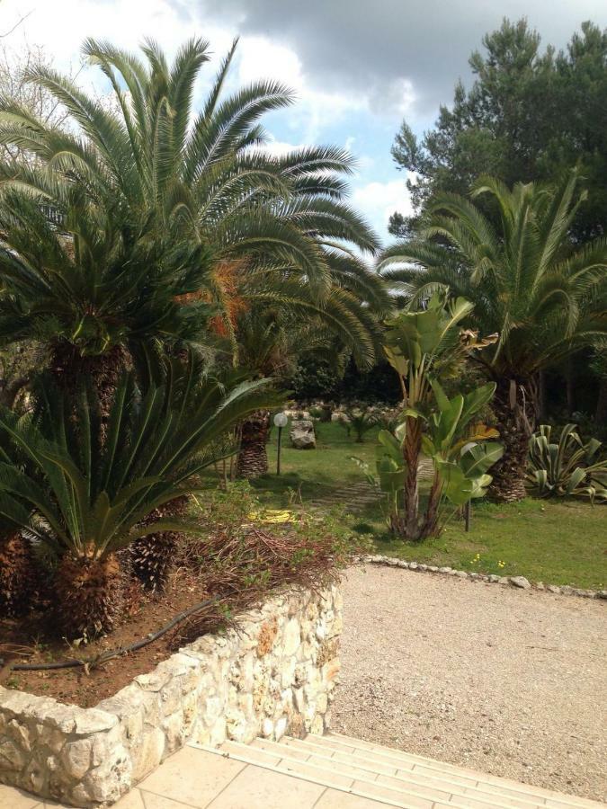 Bed and Breakfast La Macchia Melendugno Exterior foto